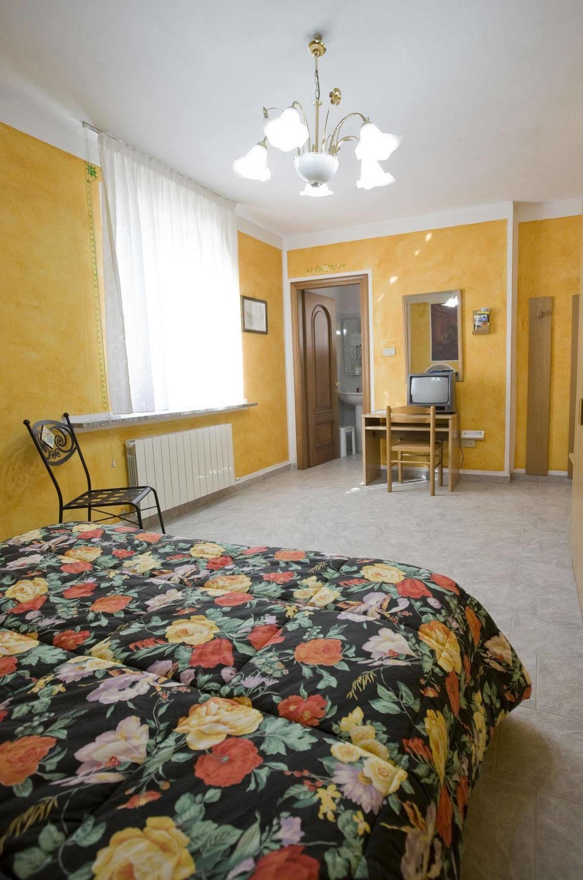 Albergo Ristorante Turchino Campo Ligure Exterior photo